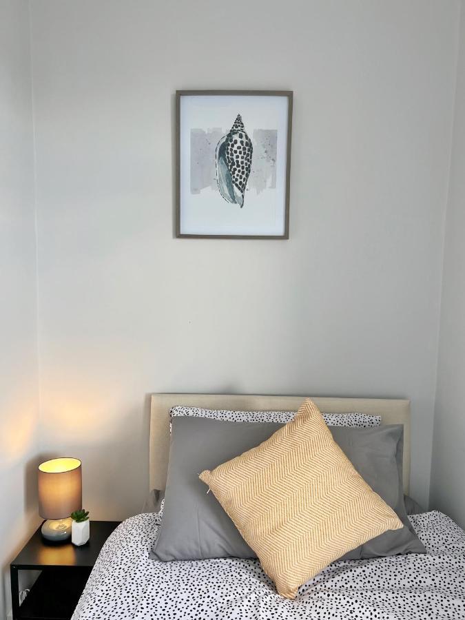 Cheerful 3 Bedroom Home With Netflix And Wi-Fi Middleton (Greater Manchester) Exterior foto